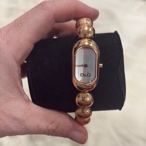 NWT - D&G copper/ rose gold Beaded Bracelet Watch